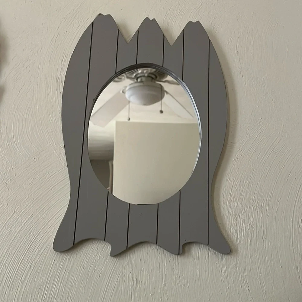 Fish mirror / wall decor